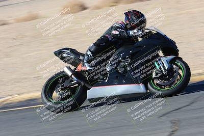 media/Jan-09-2022-SoCal Trackdays (Sun) [[2b1fec8404]]/Turn 8 (1045am)/